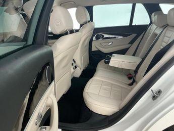 Mercedes-Benz E Class 2.0 E300de 13.5kWh AMG Line Edition G-Tronic+ Euro 6 (s/s) 5dr