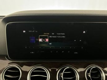 Mercedes-Benz E Class 2.0 E300de 13.5kWh AMG Line Edition G-Tronic+ Euro 6 (s/s) 5dr
