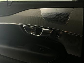 Volvo XC90 2.0h T8 Twin Engine Recharge 11.6kWh R-Design Pro Auto 4WD Euro 