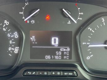 Toyota PROACE Verso 1.5D Shuttle Medium MPV MWB Euro 6 (s/s) 5dr (9 Seat)