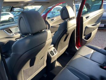 Hyundai TUCSON 1.7 CRDi Blue Drive Premium SE DCT Euro 6 (s/s) 5dr