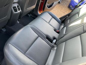 Hyundai TUCSON 1.7 CRDi Blue Drive Premium SE DCT Euro 6 (s/s) 5dr