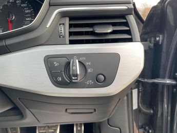 Audi A4 Avant 2.0 TDI S line S Tronic Euro 6 (s/s) 5dr