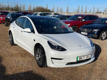 Tesla Model 3 Standard Range Plus Auto RWD 4dr