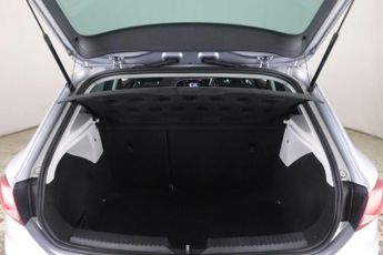 SEAT Leon 1.6 TDI SE Dynamic Euro 6 (s/s) 5dr