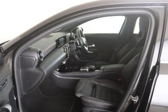 Mercedes-Benz A Class 1.3 A250e 15.6kWh AMG Line 8G-DCT Euro 6 (s/s) 5dr