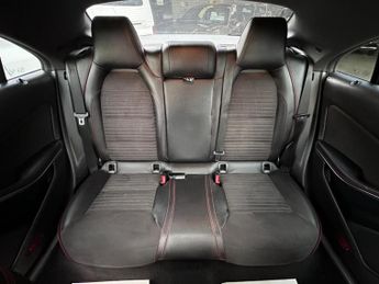 Mercedes-Benz CLA 2.1 CLA220 CDI AMG Sport Coupe 7G-DCT Euro 6 (s/s) 4dr