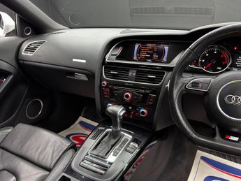 Audi A5 2.0 TDI Black Edition Multitronic Euro 5 (s/s) 2dr