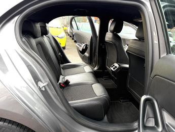 Mercedes-Benz A Class 1.5 A180d Sport 7G-DCT Euro 6 (s/s) 5dr