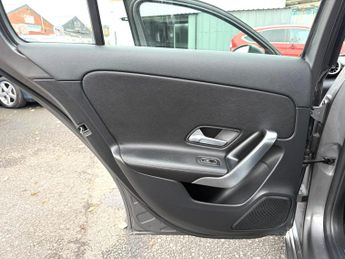 Mercedes-Benz A Class 1.5 A180d Sport 7G-DCT Euro 6 (s/s) 5dr