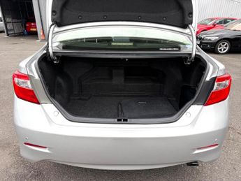 Toyota Camry 2.5 G-Package Petrol/Hybrid Saloon 4dr