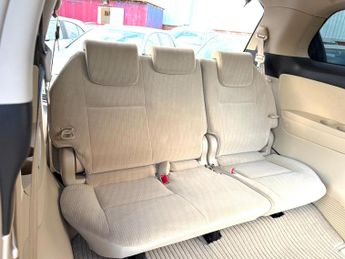 Toyota Estima 2.4  PETROL / LPG  + 8 SEATER
