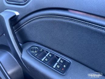 Renault Captur 1.6 E-TECH techno Auto Euro 6 (s/s) 5dr