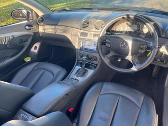 Mercedes-Benz CLK 3.2 CLK320 Avantgarde Cabriolet 2dr