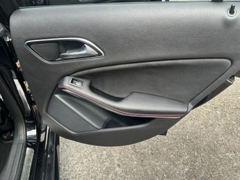 Mercedes-Benz A Class 2.1 A220 CDI BlueEfficiency AMG Sport 7G-DCT Euro 6 (s/s) 5dr