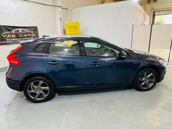 Volvo V40 Cross Country 1.6 D2 Lux Powershift Euro 5 (s/s) 5dr