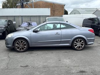 Vauxhall Astra 1.8i Design Twin Top 2dr