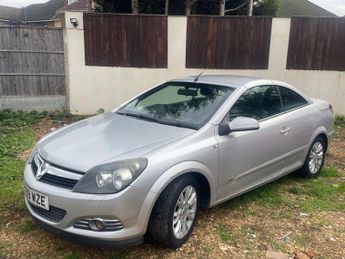 Vauxhall Astra 1.8i Sport Twin Top 2dr