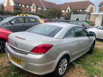 Vauxhall Astra 1.8i Sport Twin Top 2dr
