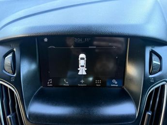 Ford Focus 1.0T EcoBoost Titanium Auto Euro 6 (s/s) 5dr