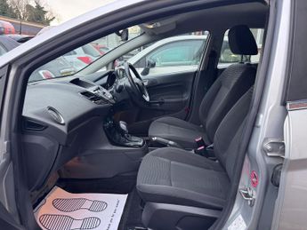 Ford Fiesta 1.6 Zetec Powershift Euro 5 5dr