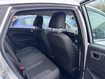 Ford Fiesta 1.6 Zetec Powershift Euro 5 5dr