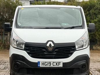 Renault Trafic 1.6 dCi 27 Business SWB Standard Roof Euro 6 5dr