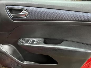 Renault Arkana 1.3 TCe MHEV Iconic EDC 2WD Euro 6 (s/s) 5dr