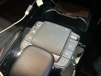 Mercedes-Benz A Class 1.3 A250e 15.6kWh AMG Line (Premium Plus 2) 8G-DCT Euro 6 (s/s) 