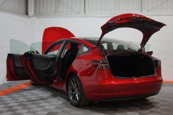 Tesla Model 3 Standard Range Plus Auto RWD 4dr