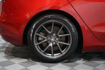 Tesla Model 3 Standard Range Plus Auto RWD 4dr