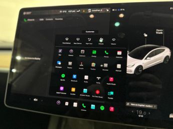 Tesla Model 3 Standard Range Plus Auto RWD 4dr