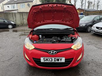 Hyundai i20 1.4 Active Hatchback 5dr Petrol Auto Euro 5 (100 ps)