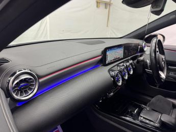 Mercedes-Benz A Class 1.3 A180 AMG Line Edition (Executive) 7G-DCT Euro 6 (s/s) 5dr