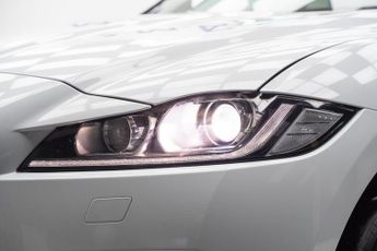 Jaguar F-PACE 2.0 D180 Chequered Flag Auto AWD Euro 6 (s/s) 5dr