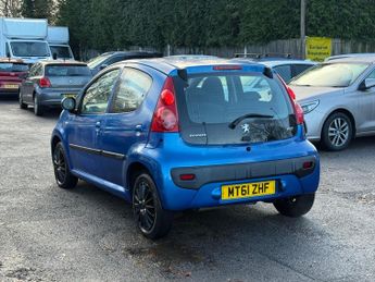 Peugeot 107 1.0 12V Urban Euro 5 5dr