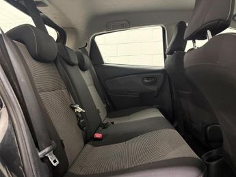 Toyota Yaris 1.5 VVT-h Icon E-CVT Euro 6 5dr