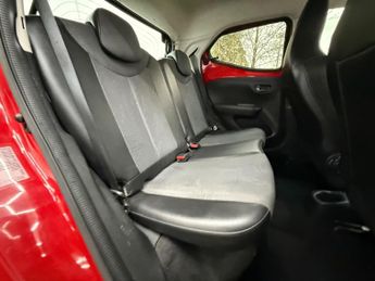 Toyota AYGO 1.0 VVT-i x-pression Euro 6 5dr