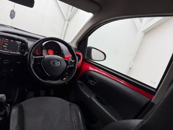 Toyota AYGO 1.0 VVT-i x-pression Euro 6 5dr
