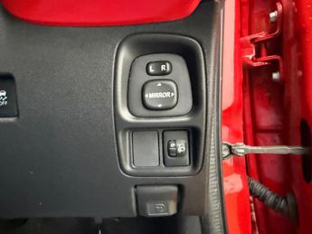 Toyota AYGO 1.0 VVT-i x-pression Euro 6 5dr