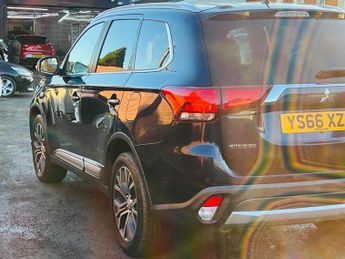 Mitsubishi Outlander 2.2 DI-D GX3 Auto 4WD Euro 6 5dr