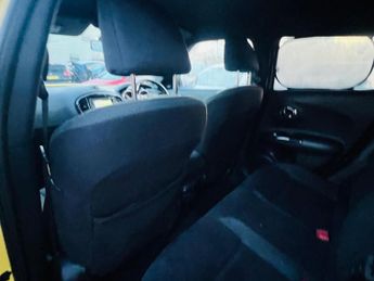 Nissan Juke 1.6 Acenta Premium XTRON Euro 5 5dr