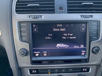 Volkswagen Golf 1.2 TSI BlueMotion Tech S DSG Euro 5 (s/s) 5dr