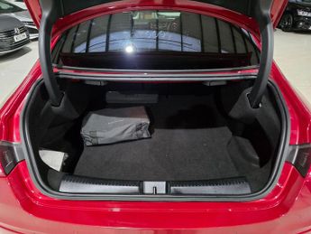 Mercedes-Benz CLA 1.3 CLA250e 15.6kWh AMG Line (Premium Plus) Coupe 8G-DCT Euro 6 