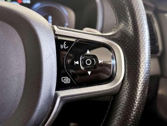 Volvo XC90 2.0h T8 Twin Engine 10.4kWh R-Design Pro Auto 4WD Euro 6 (s/s) 5