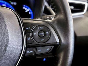 Toyota Corolla 1.8 VVT-h GPF Icon Tech Hatchback 5dr Petrol Hybrid CVT Euro 6 (