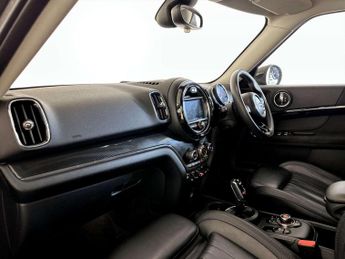 MINI Countryman 2.0 Cooper D Exclusive SUV 5dr Diesel Auto ALL4 Euro 6 (s/s) (15