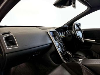 Volvo XC60 2.0 D4 R-Design Nav SUV 5dr Diesel Auto Euro 6 (s/s) (190 ps)