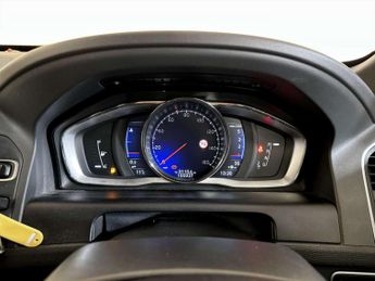 Volvo XC60 2.0 D4 R-Design Nav SUV 5dr Diesel Auto Euro 6 (s/s) (190 ps)