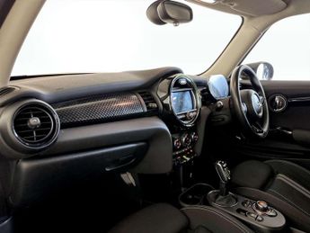 MINI Electric Hatch Cooper SE 32.6kWh Level 1 Hatchback 3dr Electric Auto (184 ps)